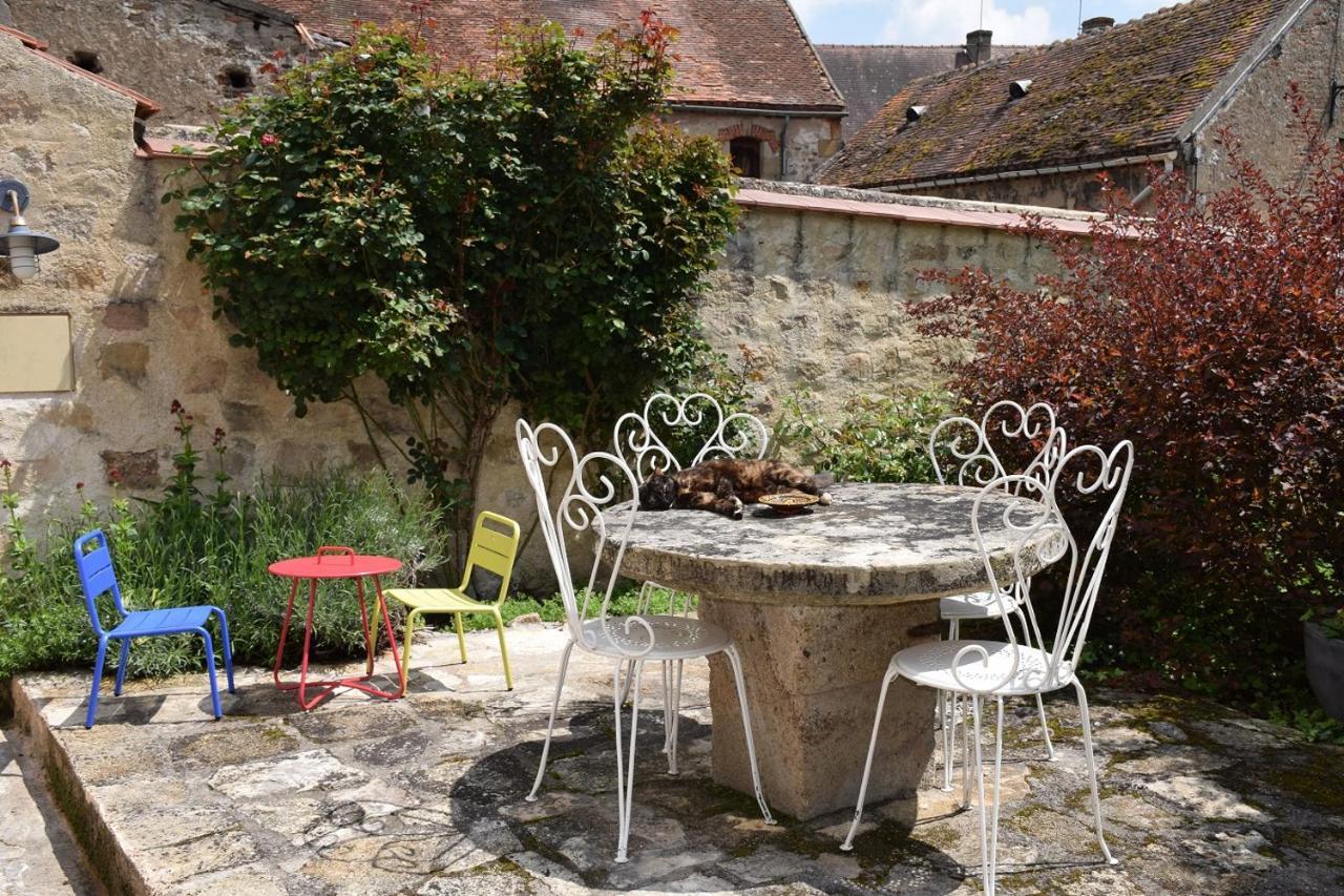 Le Gite Clos Monade Souvigny Dış mekan fotoğraf